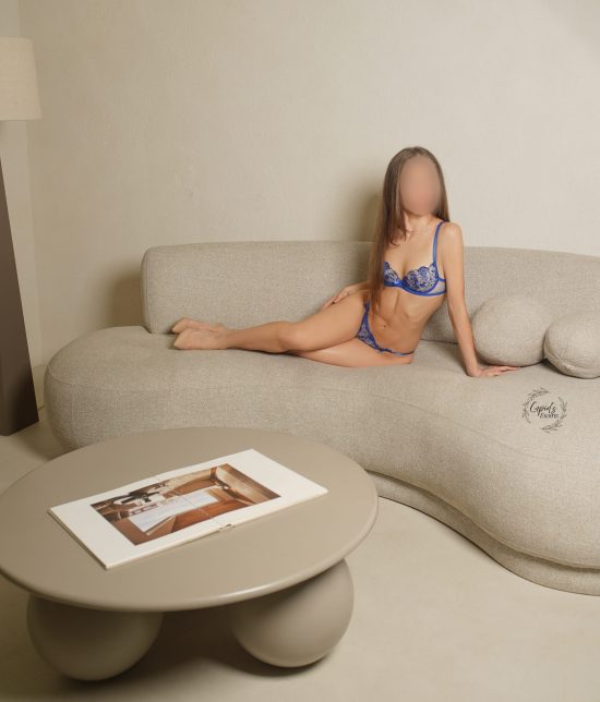 Toronto escort companion upscale classy high class sexy hot beautiful gorgeous Rowan Interests Non-smoking Age Mature Figure Slender Petite Natural Breasts Hair Brunette Ethnicity Middle-Eastern Tattoos None Arrival Returning 